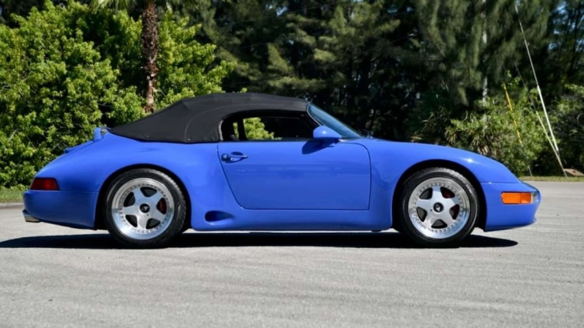 全世界15辆的轻量化超跑!1994年保时捷911