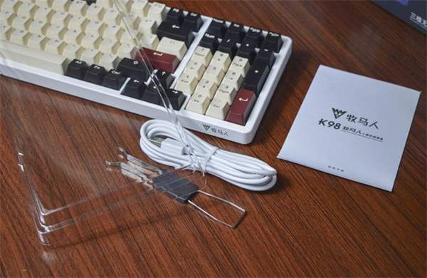牧马人K98机械键盘怎么样 牧马人三模机械键盘K98详细评测