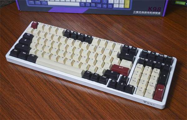 牧马人K98机械键盘怎么样 牧马人三模机械键盘K98详细评测