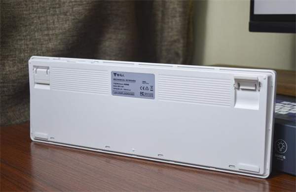 牧马人K98机械键盘怎么样 牧马人三模机械键盘K98详细评测