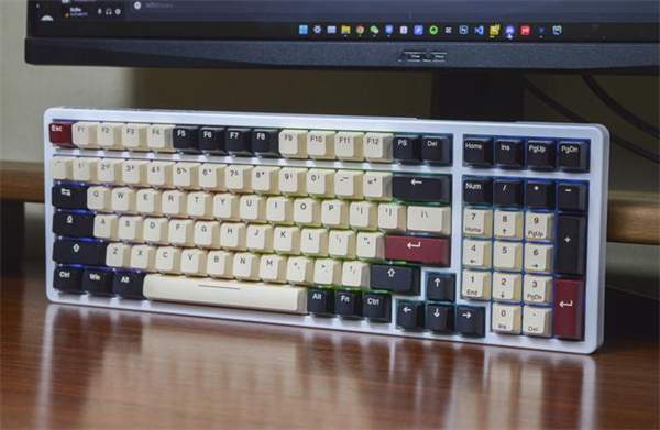 牧马人K98机械键盘怎么样 牧马人三模机械键盘K98详细评测