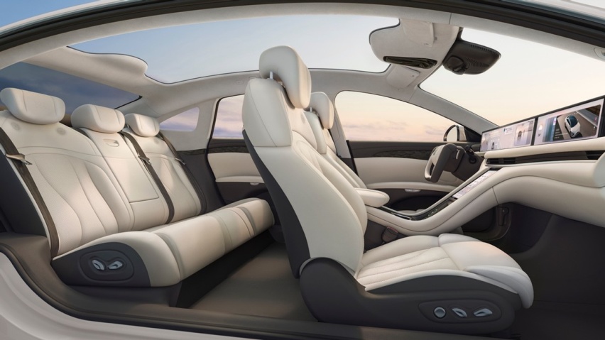 智己汽车L7改款深度体验：智能化驾控与极致舒适的完美融合