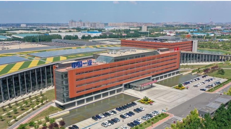 负责审计与法务的闫锋，被查！