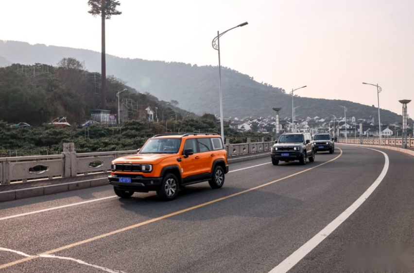 至高补贴1.5万元，试驾BJ40城市猎人版