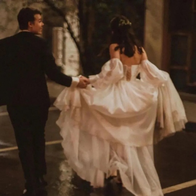 复古风的双人一左一右的真人情头 爱意东升西落浪漫至死不渝