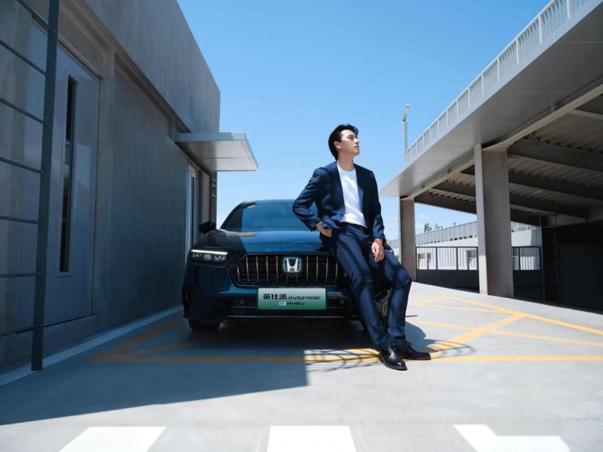 导购｜看英仕派如何从产品力上 诠释都市新锐的价值消费主义