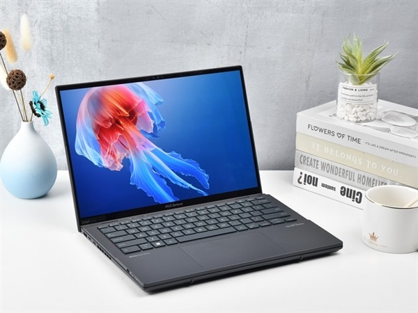 华硕灵耀14双屏笔记本上手：双屏加持 效率飞起