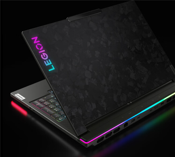 29999元！联想拯救者Y9000K游戏本开售：碳纤维材质 内置水冷