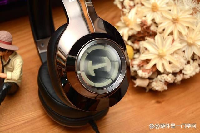 双芯双声卡7.1音效! 漫步者G2 Pro游戏耳机体验
