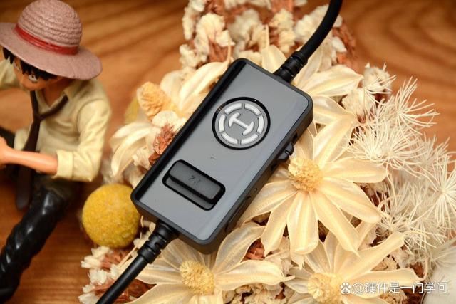 双芯双声卡7.1音效! 漫步者G2 Pro游戏耳机体验