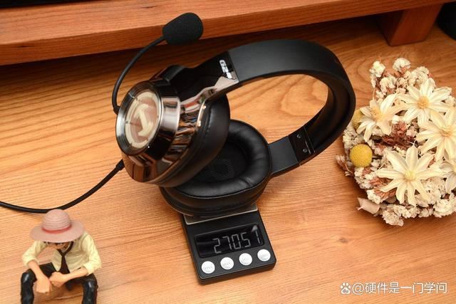 双芯双声卡7.1音效! 漫步者G2 Pro游戏耳机体验