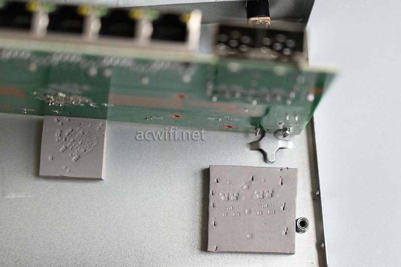 10口2.5G交换机磊科GS10 拆机测评