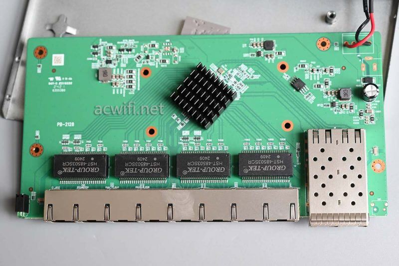 10口2.5G交换机磊科GS10 拆机测评