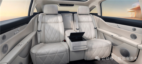 享界S9 45万开订 余承东：有信心干赢入华的FSD