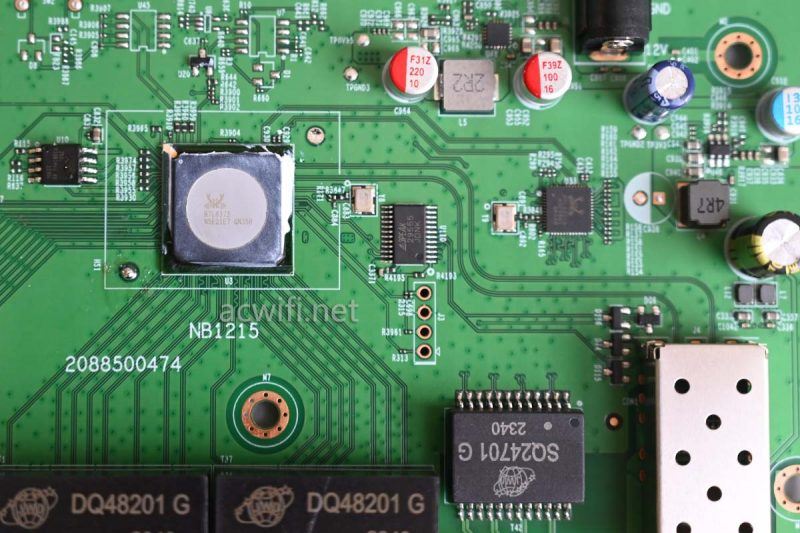 2.5G交换机 MERCURY 水星 SE106拆机测评