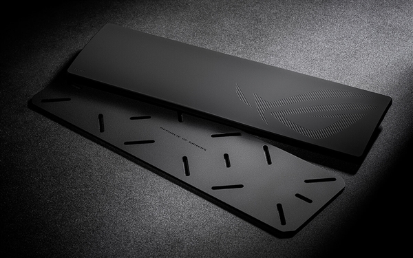 顶级键盘！华硕ROG Azoth Extreme发布：售价相当于RTX 4070