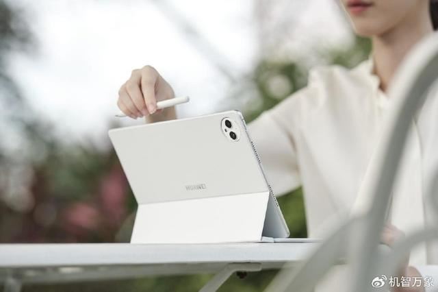 天生绘画App正式上线 华为MatePad Pro 12.2平板上手体验测评