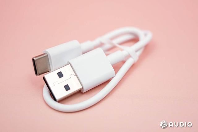 顾音质和降噪 摩托罗拉moto buds真无线耳机全面测评