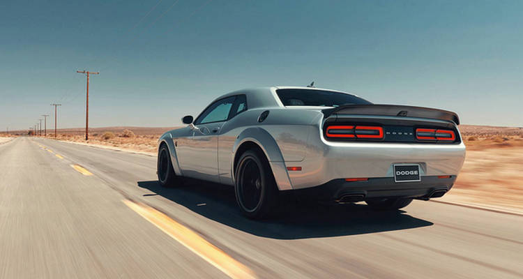 汽车起步慢加速无力是什么原因(汽车起步慢加速无力跑起来就好了)