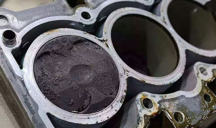 汽车积碳清洗一般多少钱(汽车积碳清洗一般多少钱一次)