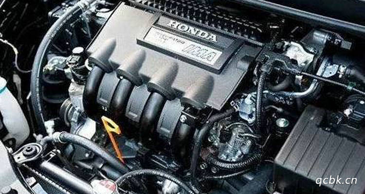 发动机声音大抖动是什么原因(发动机声音大抖动)