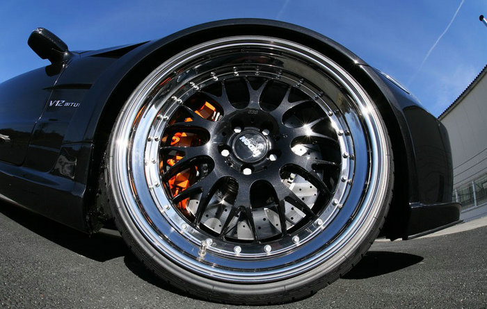 轮胎用了6年还能用吗(轮胎用了6年还能用吗跑高速敢不敢)