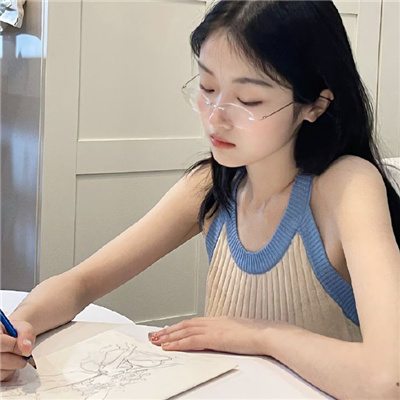 私藏高级小众感头像合集 漏了气的汽水是我的人生