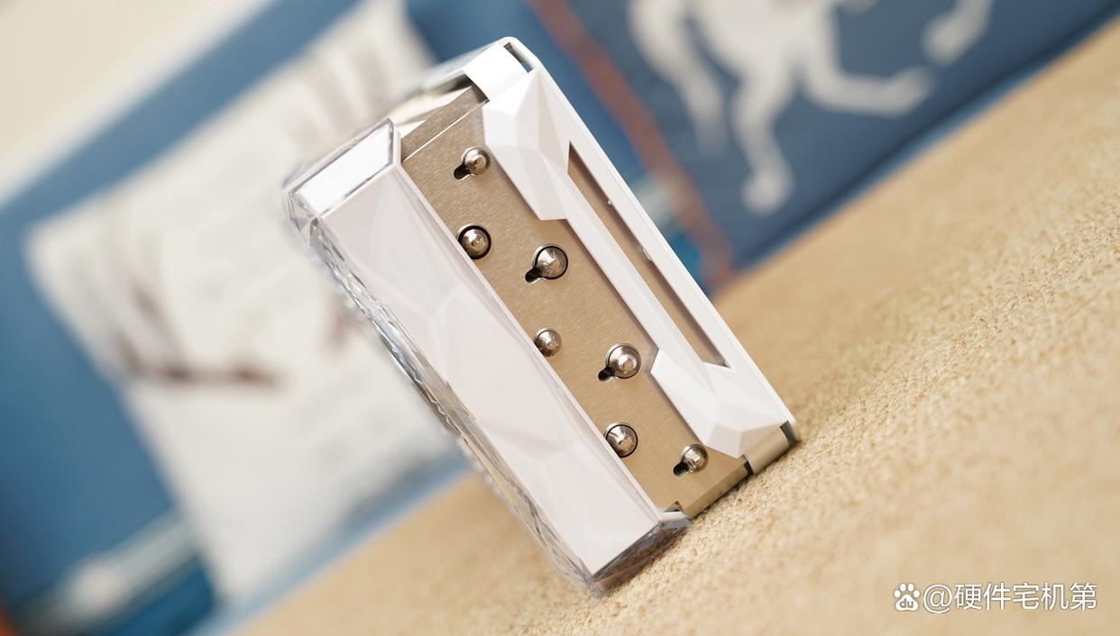 B860主板的天花板! ROG STRIX B860-F主板首发评测