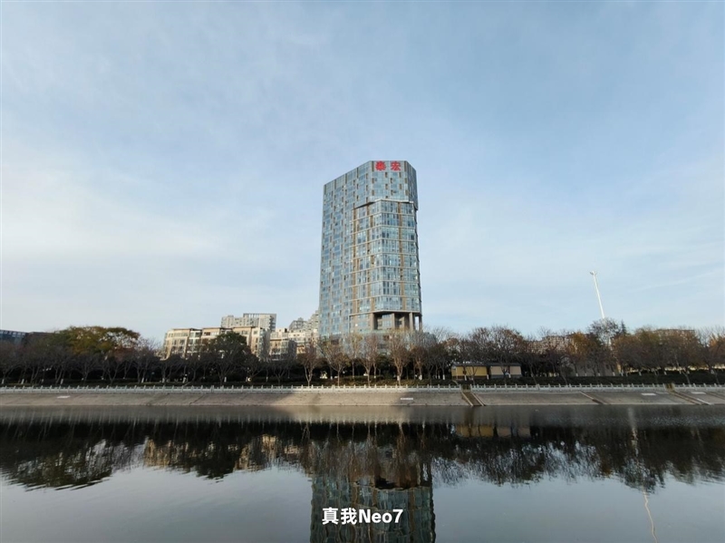 续航超强、游戏无敌！真我Neo7深度评测：一款更懂年轻人的天玑9300+电竞旗舰