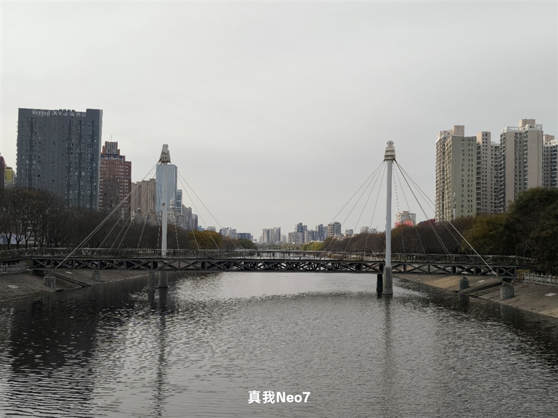 续航超强、游戏无敌！真我Neo7深度评测：一款更懂年轻人的天玑9300+电竞旗舰