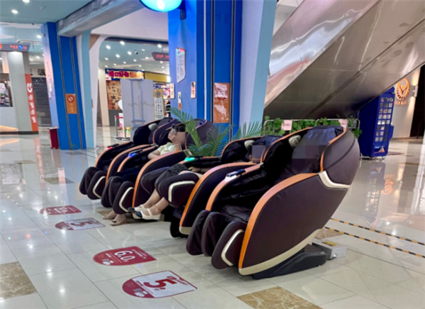 骚扰、折磨你的影院按摩椅：9个月含泪赚了1个亿