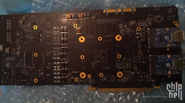 RTX 4090工程卡首次公开：残暴四个16针接口 供电2400W！