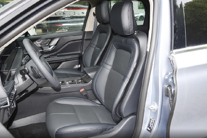 23.58万元起，这款美系SUV造型大气颜值高，续航可达1240km