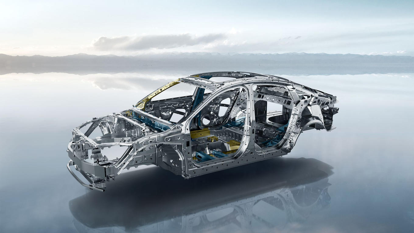 艾瑞泽8 PRO／搭载鲲鹏1.6T+L2级智驾系统，限时红包价10.39万起