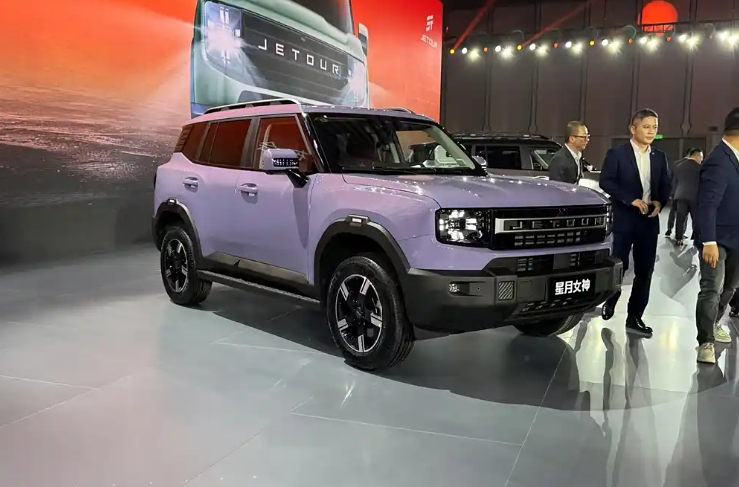 捷途自由者正式上市，权益价9.99万起，科技配置向新能源SUV看齐