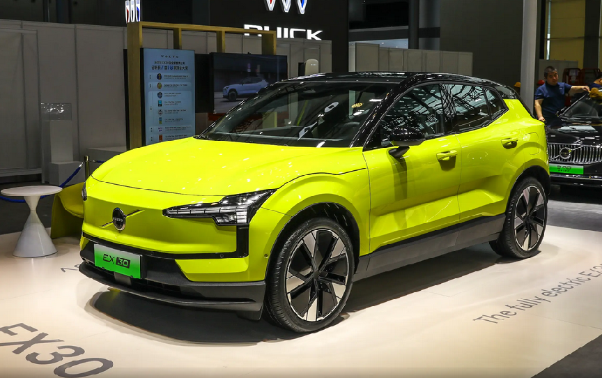 沃尔沃还是安全可靠，这车20.08万元起售，精致又实用