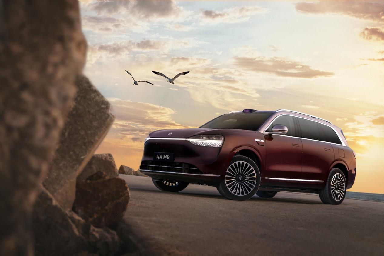 50万级销冠，再续豪华传奇！问界M9 2025款3月荣耀上市