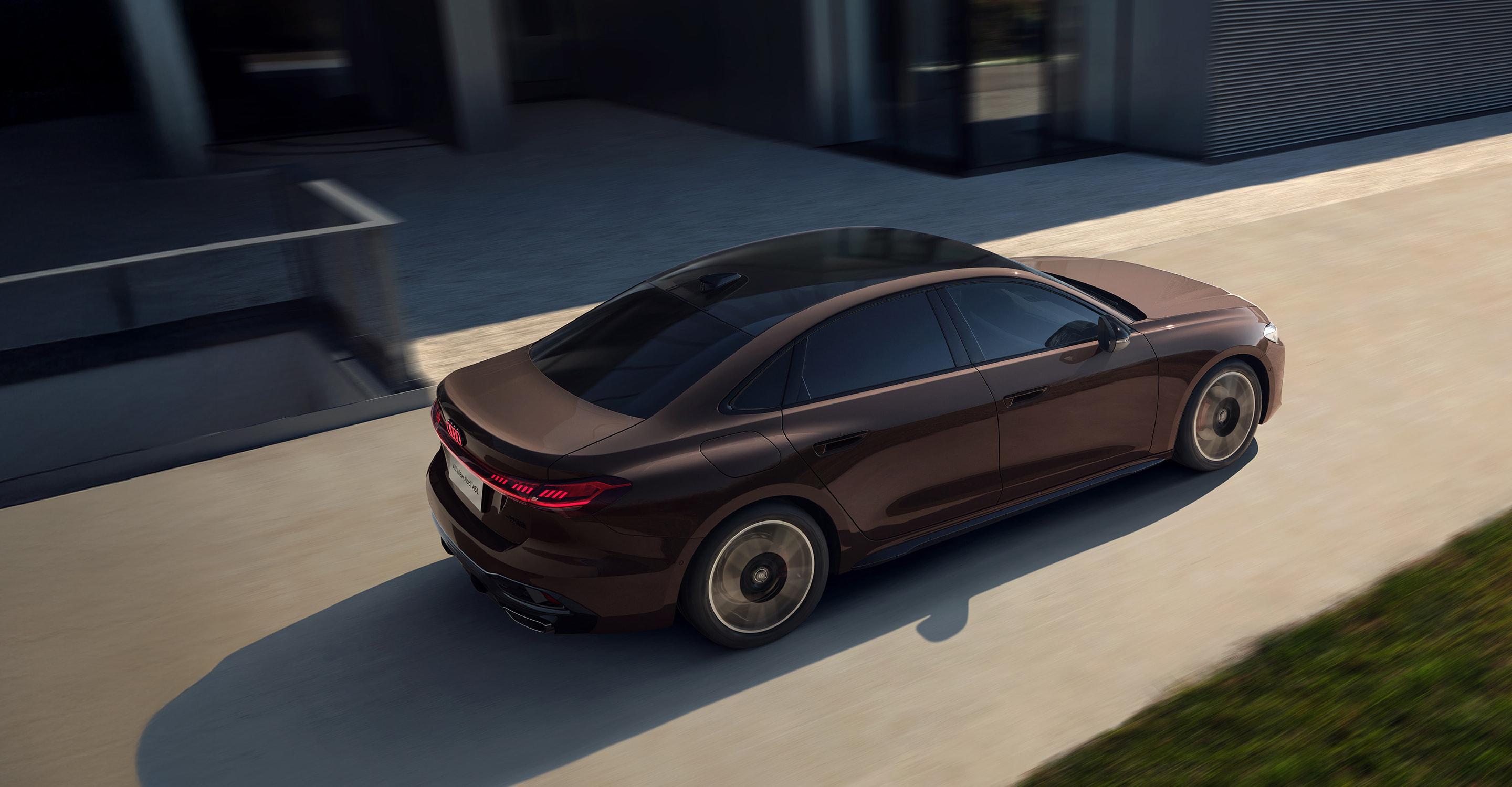 驾驶体验对比：一汽奥迪A5L与奔驰C级的动力表现