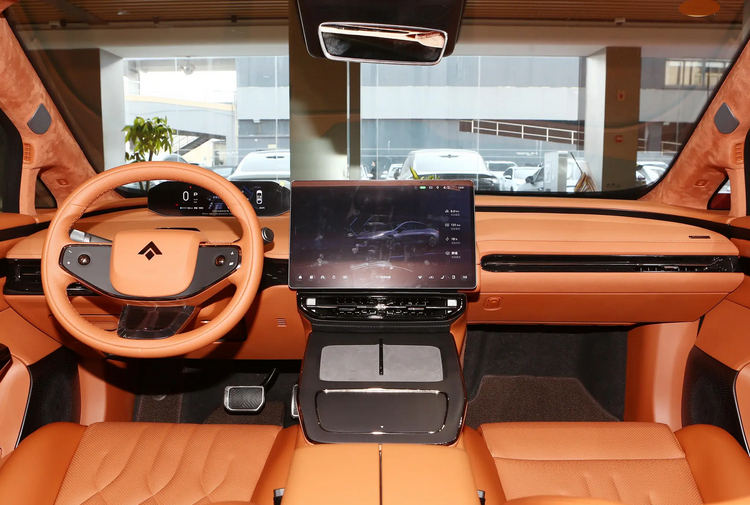 20.39万起，外观时尚动力强，配置丰富空间还足，综合实力蛮强的