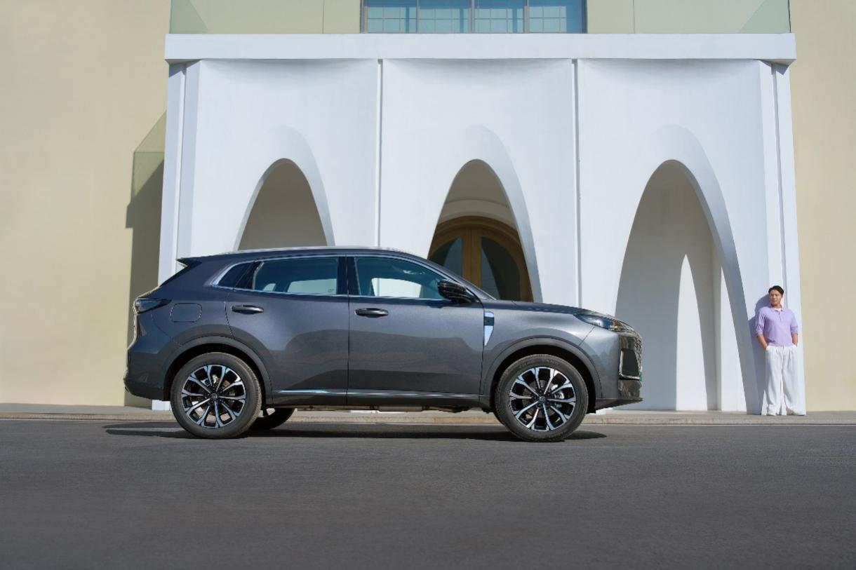 实测每公里0.29元，长安第三代CS55PLUS PHEV，补贴后7.99万元起