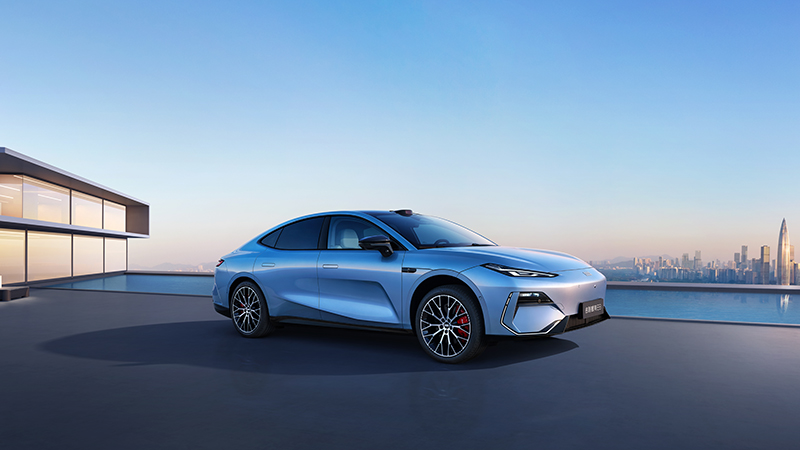 吉利银河E8焕新上市 4款车型限时先享价14.98万-19.88万