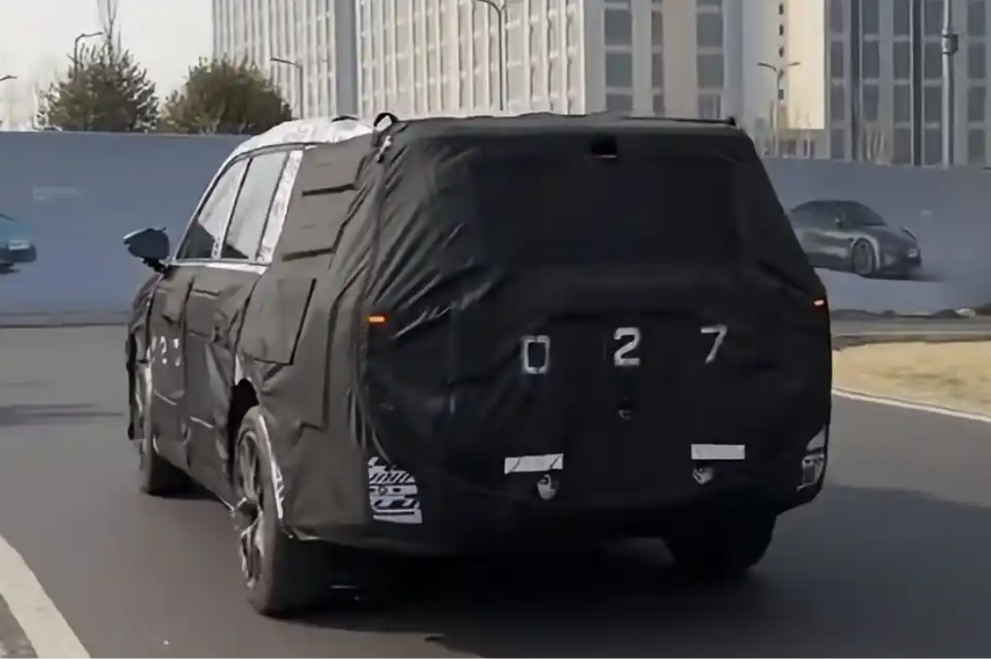 小米也要加入“增程神教” 小米昆仑增程SUV谍照曝光