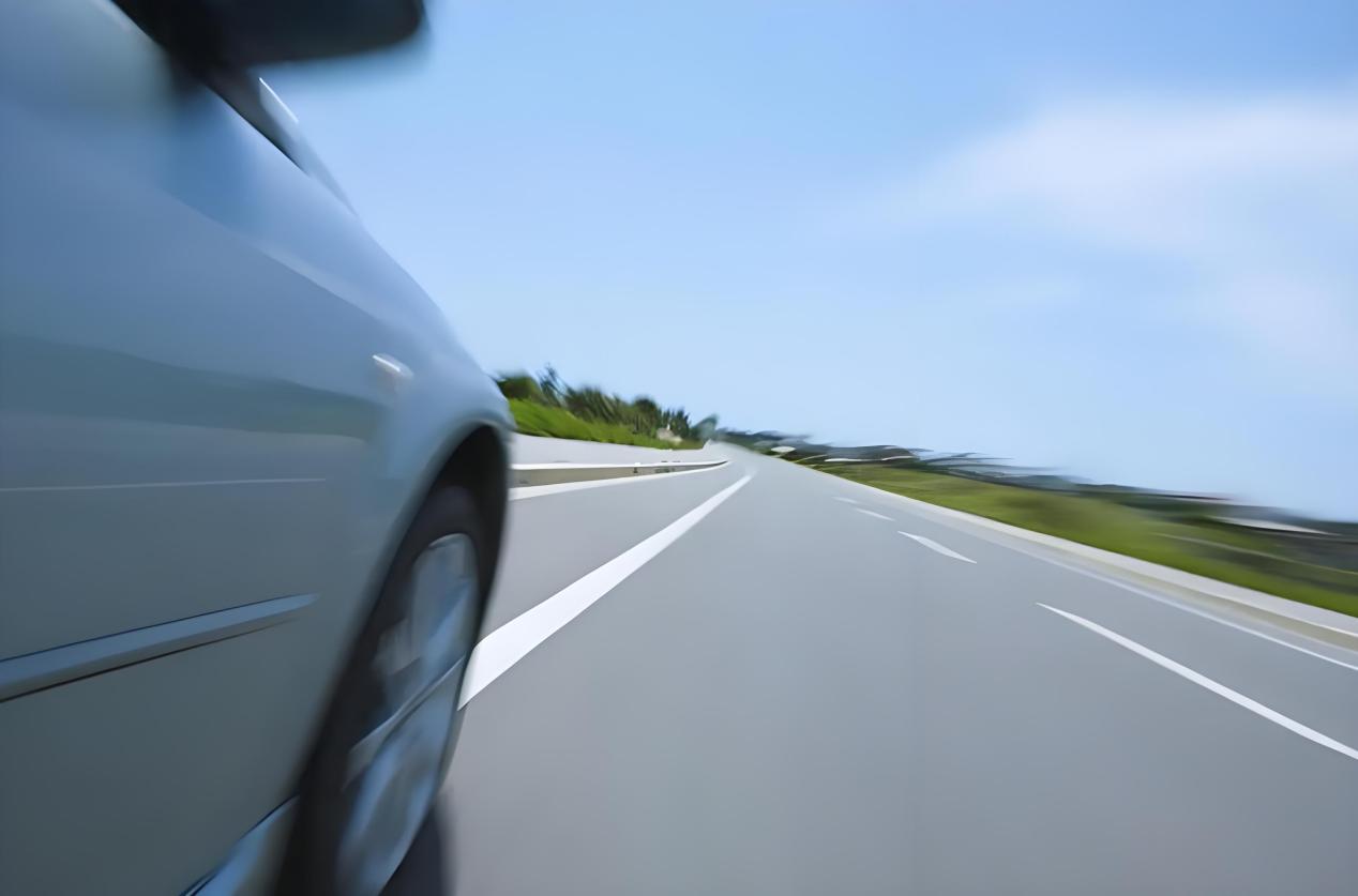 实话实说：放弃燃油车才是传统车企最大的悲哀