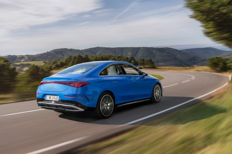 VISION EQXX能效概念车量产版本，全新奔驰CLA首发，有何亮点？