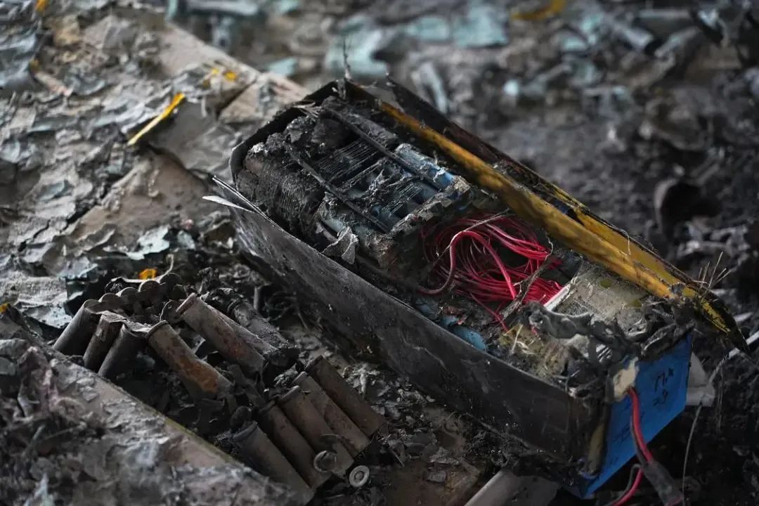 “0自燃”金身破了又破，再多标签的“公路坦克”也没那么安全