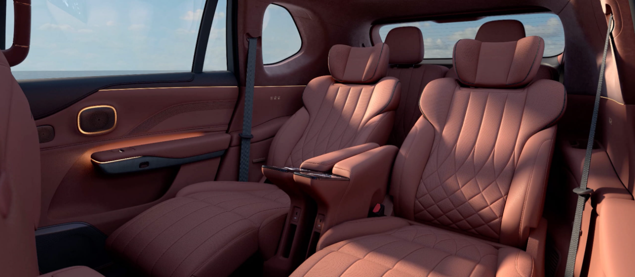 理想L8有对手了！昊铂HL开启预售，比MPV更舒服