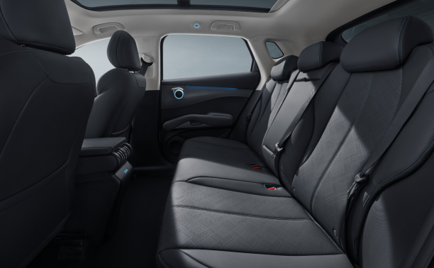 第二代元PLUS智驾版：11.58万起，年轻化设计+超高性价比，这车不买等什么？