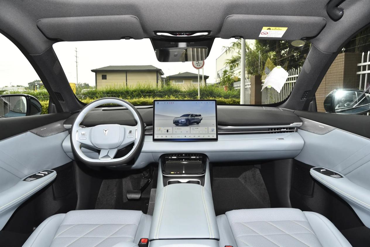 混动SUV双雄会，深蓝S05对比银河星舰7 EM-i，谁更胜一筹？