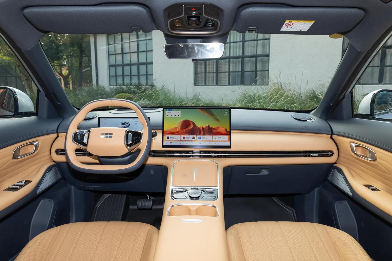 混动SUV双雄会，深蓝S05对比银河星舰7 EM-i，谁更胜一筹？