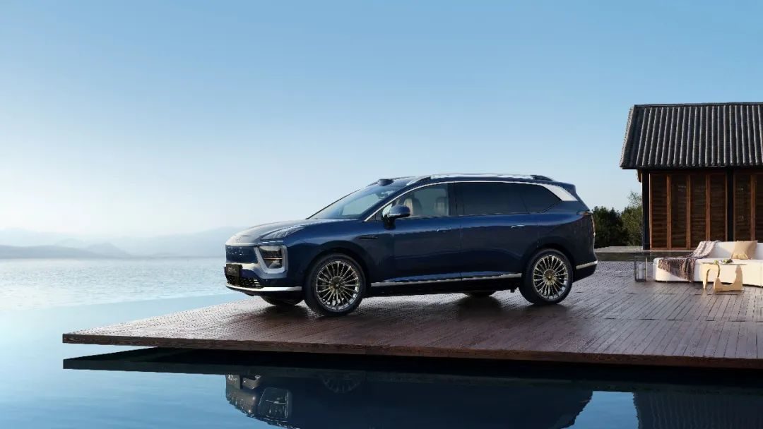 手握30万 新能源豪华SUV的新选择 广汽昊铂HL开启预售